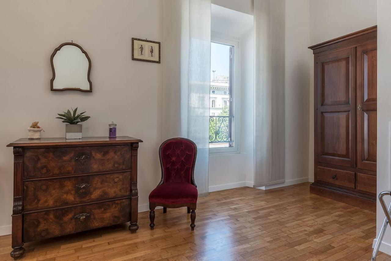 شقة Live Like A Local In Rome'S Exclusive Colle Oppio المظهر الخارجي الصورة